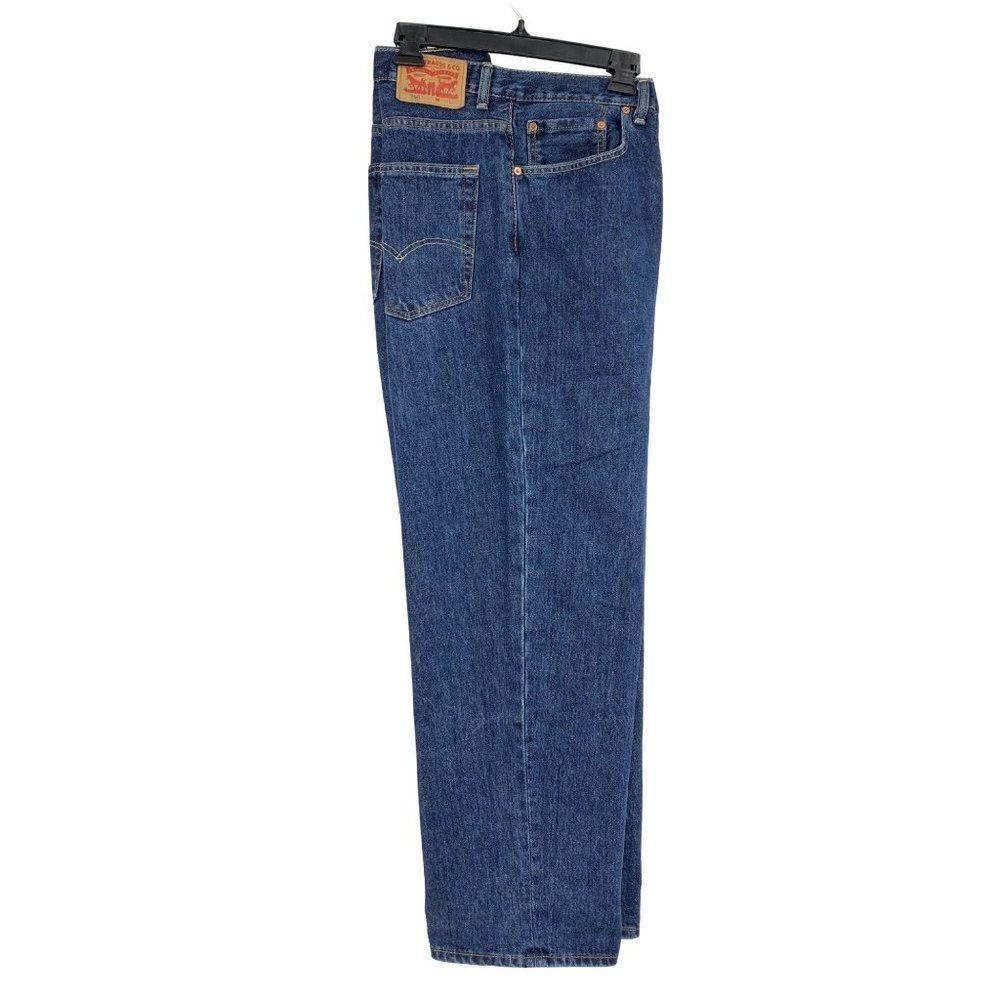 Mens Levi's 550 Jeans 48 x 30 Heavy Denim Medium Wash EUC 2477